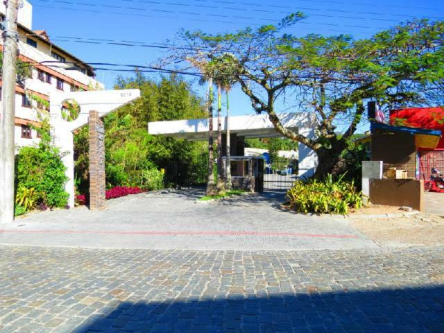 Praia De Bombinhas Res Solar Das Bromelias 外观 照片